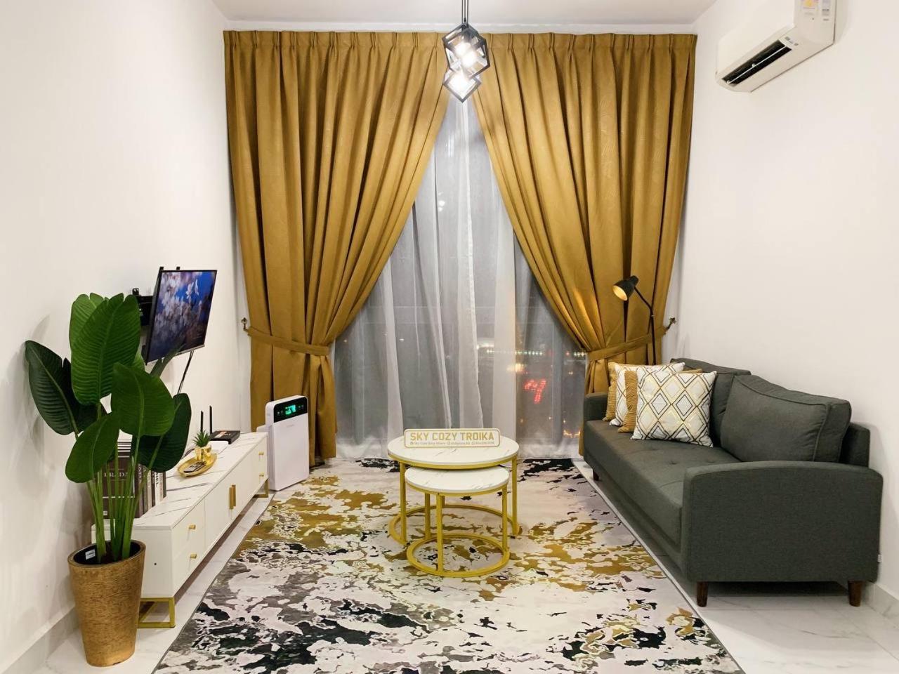 Sky Cozy Troika Residence, 1 Bedroom 4-6 Pax, 2 Bedrooms 6-8 Pax, Pool Vew, Sky & City View, Free Parking, Pool, Unlimited Wifi & Netflix Кота-Бару Екстер'єр фото