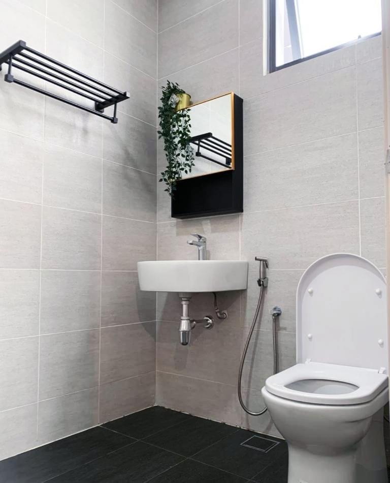 Sky Cozy Troika Residence, 1 Bedroom 4-6 Pax, 2 Bedrooms 6-8 Pax, Pool Vew, Sky & City View, Free Parking, Pool, Unlimited Wifi & Netflix Кота-Бару Екстер'єр фото